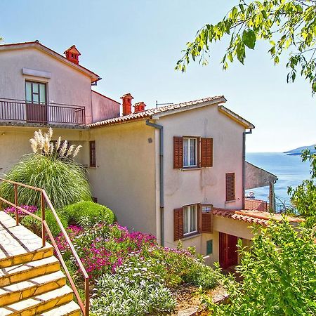 Apartments Rabac 981 Bagian luar foto