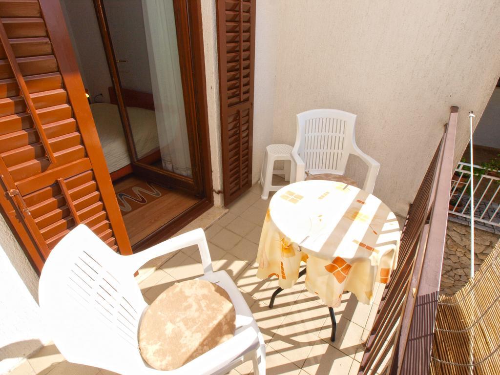 Apartments Rabac 981 Bagian luar foto