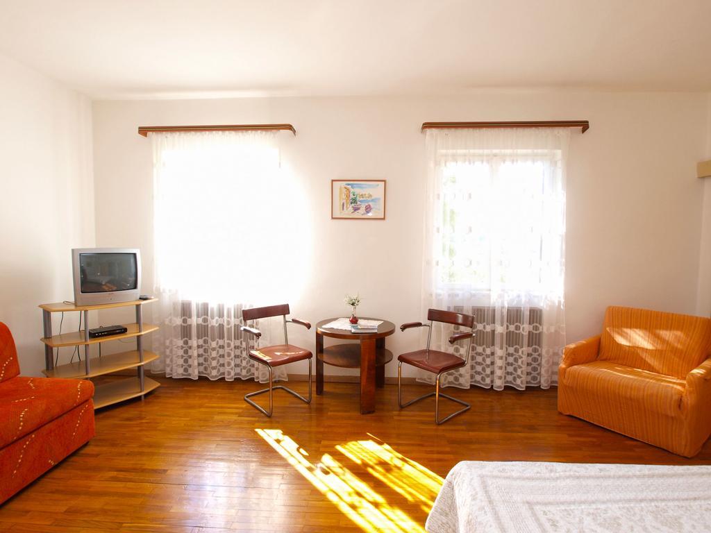 Apartments Rabac 981 Bagian luar foto